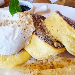 チヨコバナナ CHOCOBANANA (1,400 yen = 307 บาท)