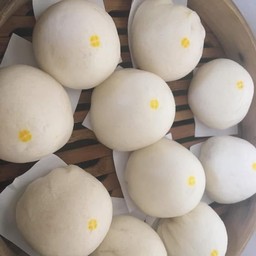 ซาลาเปาไส้ครีม