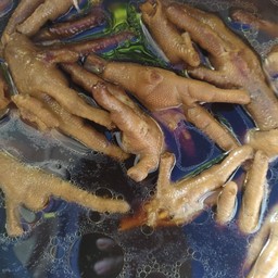 ขาไก่ตุ๋นล้วน+น้ำซุป