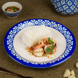 ข้าวกุ้งกระเทียม