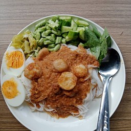 ขนมจีนก็อตซิล่า