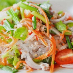 ยำวุ้นเส้น