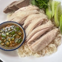 ข้าวมันไก่สุข-อุดม ตลาดบางใหญ่