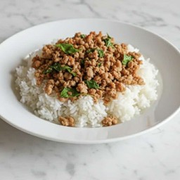 กะเพราหมูสับ+ไข่ดาว