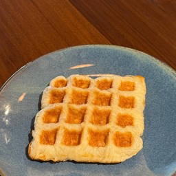 Croffle (ครอฟเฟิล)