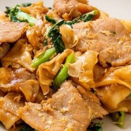 หมูกรอบจัดจ้าน พระราม 2 หมูกรอบจัดจ้าน พระราม 2