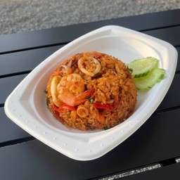 ข้าวผัดต้มยำ