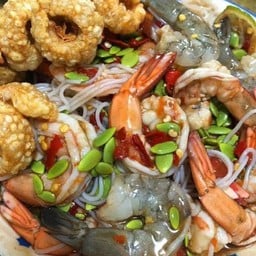 ตำสองใจ (ปูปลาร้า กุ้งสด กุ้งลวก)