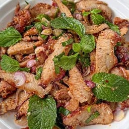 ปะป๊า ส้มตำไก่ย่าง-ปลาเผา 1