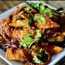 ปลานิลทอดสมุนไพร