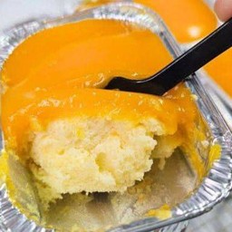 เค้กหน้านิ่ม ( รสส้ม )