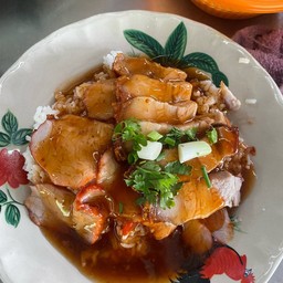 ข้าวหมูแดงหมูกรอบ