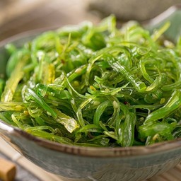 ยำสาหร่าย