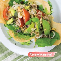 สลัดทูน่าอะโวคาโดเบซิลออร์แกนิค