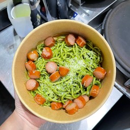 Spaghetti Pesto Sausage