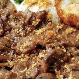 เนื้อกระเทียม