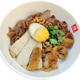 ก๋วยจั๊บน้ำข้นป้าเขียด  วัดยาง