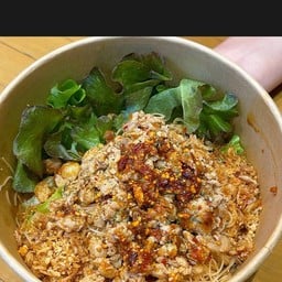 หมี่คอหมูทอด