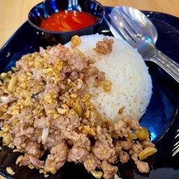 หมูทอดกระเทียมราดข้าว