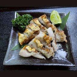 ลิ้นจระเข้ย่างเกลือ