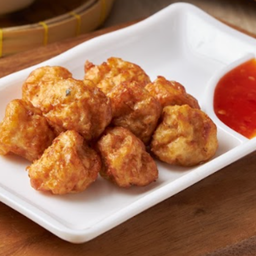 ลูกชิ้นหมูทอด (เดลิเวอรี่)