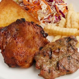 สเต๊กหมูสันคอพริกไทยดำ + สเต๊กสะโพกไก่สไปซี่