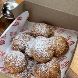 โอซาก้าครีมพัฟ