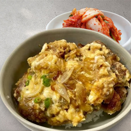 ข้าวหน้าหมูกับไข่