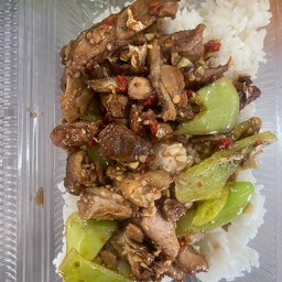 ข้าวเป็ดผัดพริกดอง