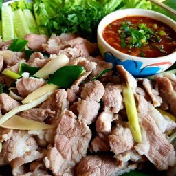 สะดุ้งแจ้วหมู