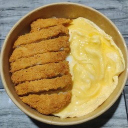 ข้าวไก่ทอด (สะโพก) - ไข่ข้น