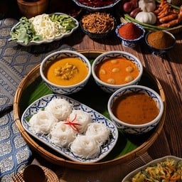 ขนมจีน3น้ำยา สูตรคุณย่า 50ปี Khanom Jeen