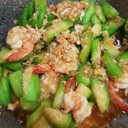 ผัดบวบไข่+กุ้ง