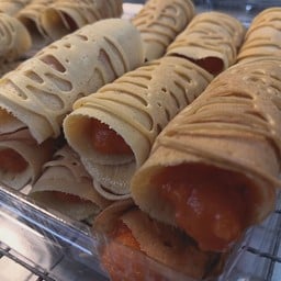 ขนมเบื้องน้องแคท ตลาดร่มขาว