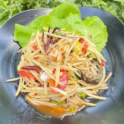 ตำปูปลาร้าไข่เค็ม