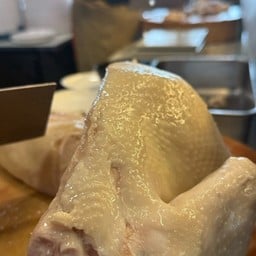 ไก่ตอน ครึ่งตัว ไซส์3kg +—