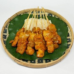 เซท ไก่แดง 10 ไม้ พร้อม ข้าวเหนียว 1 ถุง