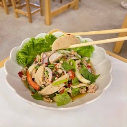 ยำหมูยอ