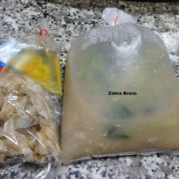 ราดหน้ายอดผักเอ็มไพร์  ตลาด 39 พารวย