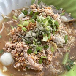 ก๋วยเตี๋ยวต้มยำระบุเส้นด้วย