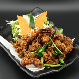 ลาบหมูก้อนทอด