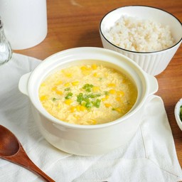 ข้าวซุปไข่นุ่มข้าวโพดหวาน