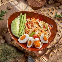 ส้มตำไทยไข่เค็ม