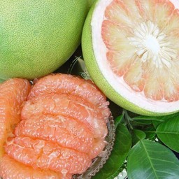 ส้มโอทองดี เนื้อแดงอ่อน