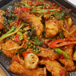 เนื้อปลากระพงผัดฉ่า