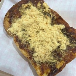 ปังปังชีสเยิ้มByน้องโอนิ&น้องอลิซ