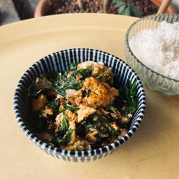 ผักหวานคั่วไข่เป็ด (มังสวิรัติ) Delivery