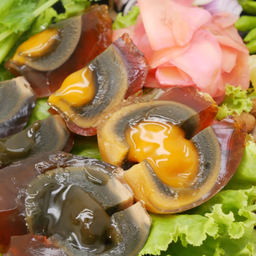 ไข่เยี่ยวม้าทรงเครื่อง