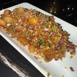 หมูกรอบคั่วพริกเกลือ