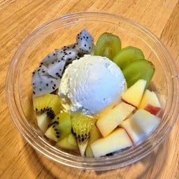 Cozy home Greek Yogurt